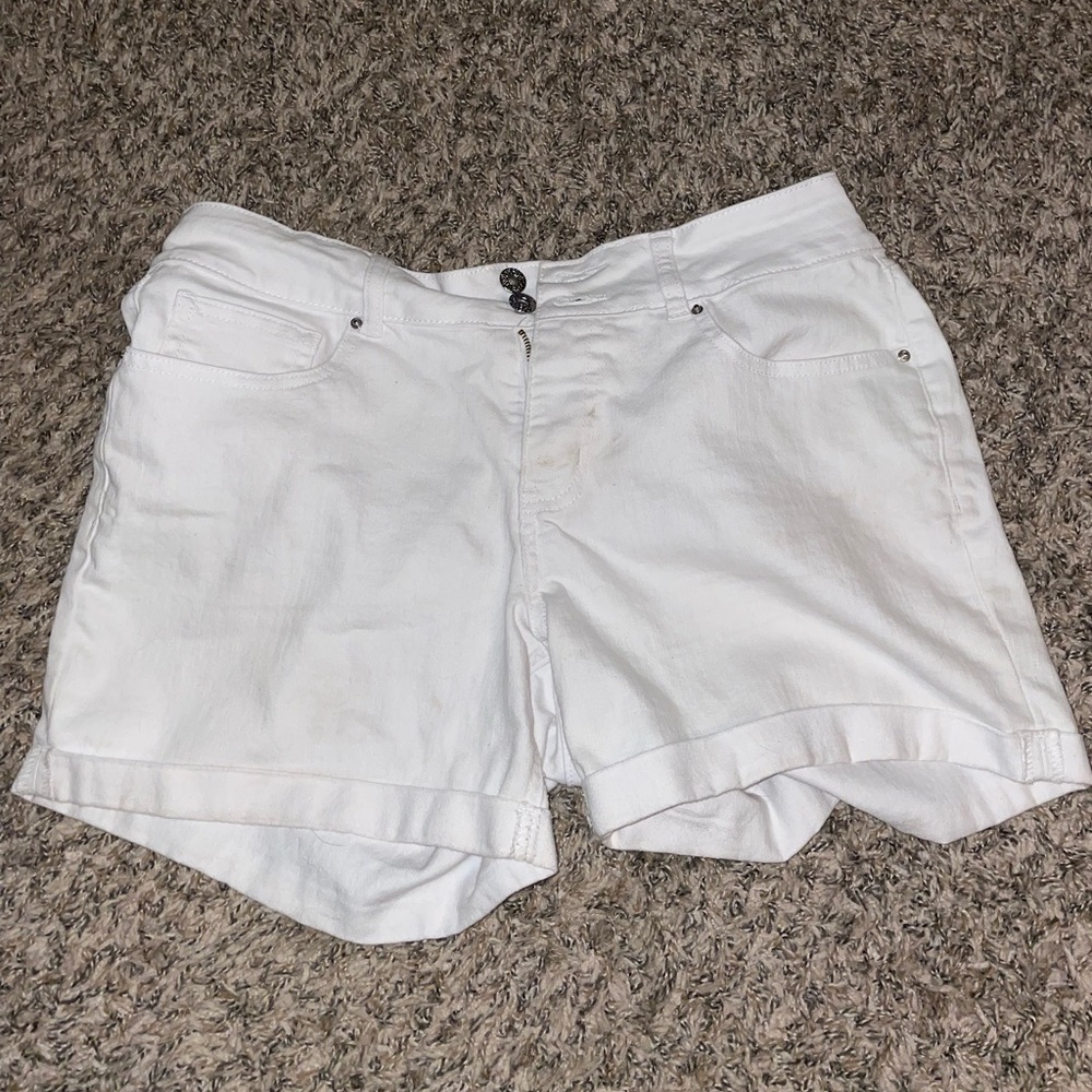 White jean shorts